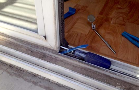 Sliding Door Repair